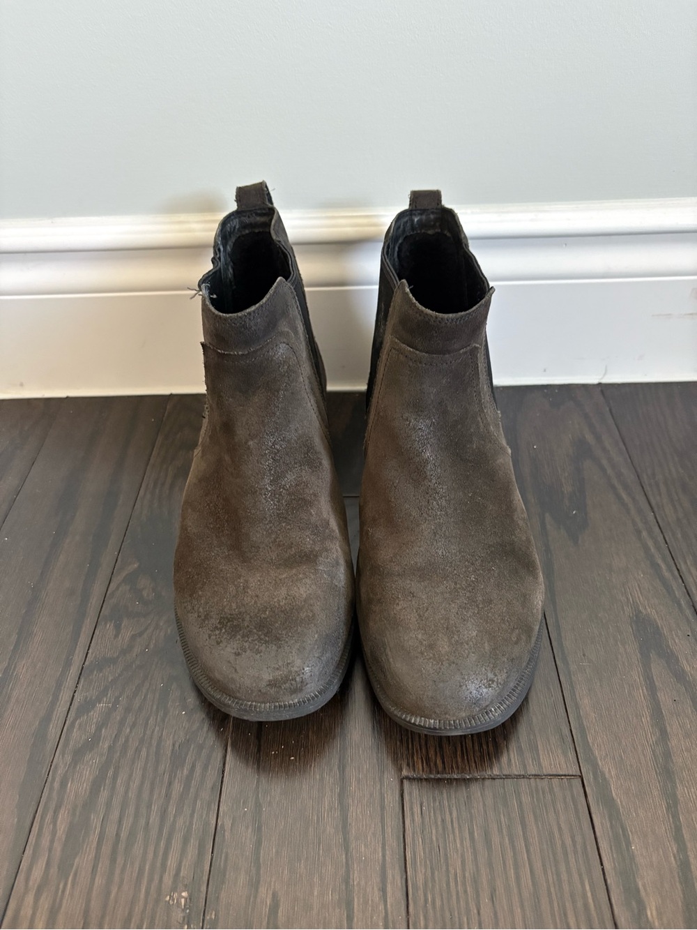 UGG Australia Bonham II Chelsea Boot Black Waterproof Leather size Women's 9